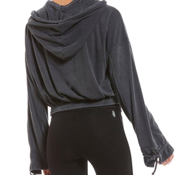 Free People Tops - NWT FP Movement crop hoodie